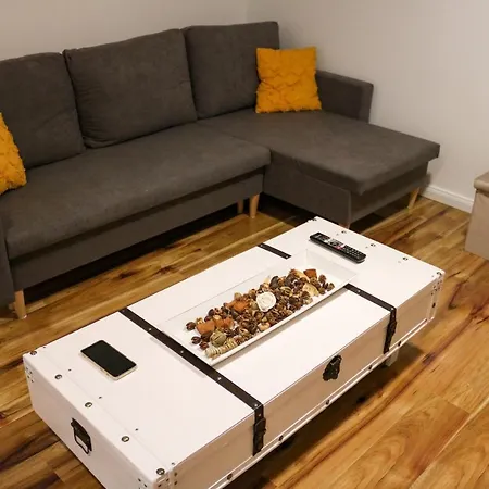 Avenue Apartment